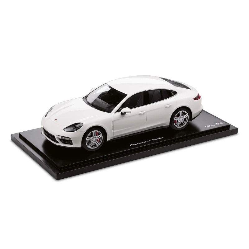 Genuine Porsche Panamera Turbo White/Black/Saddle – WAP0217440H