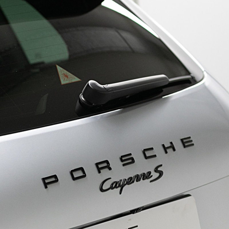 Porsche Signature Painted High Gloss Black – 95804480280041 – E2 11-18